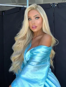 Katerina Rozmajzl Bio/wiki, Age, Height, Family, Career, Net worth